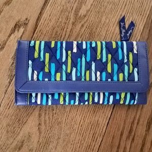 NWT Vera Bradley Trifold Wallet